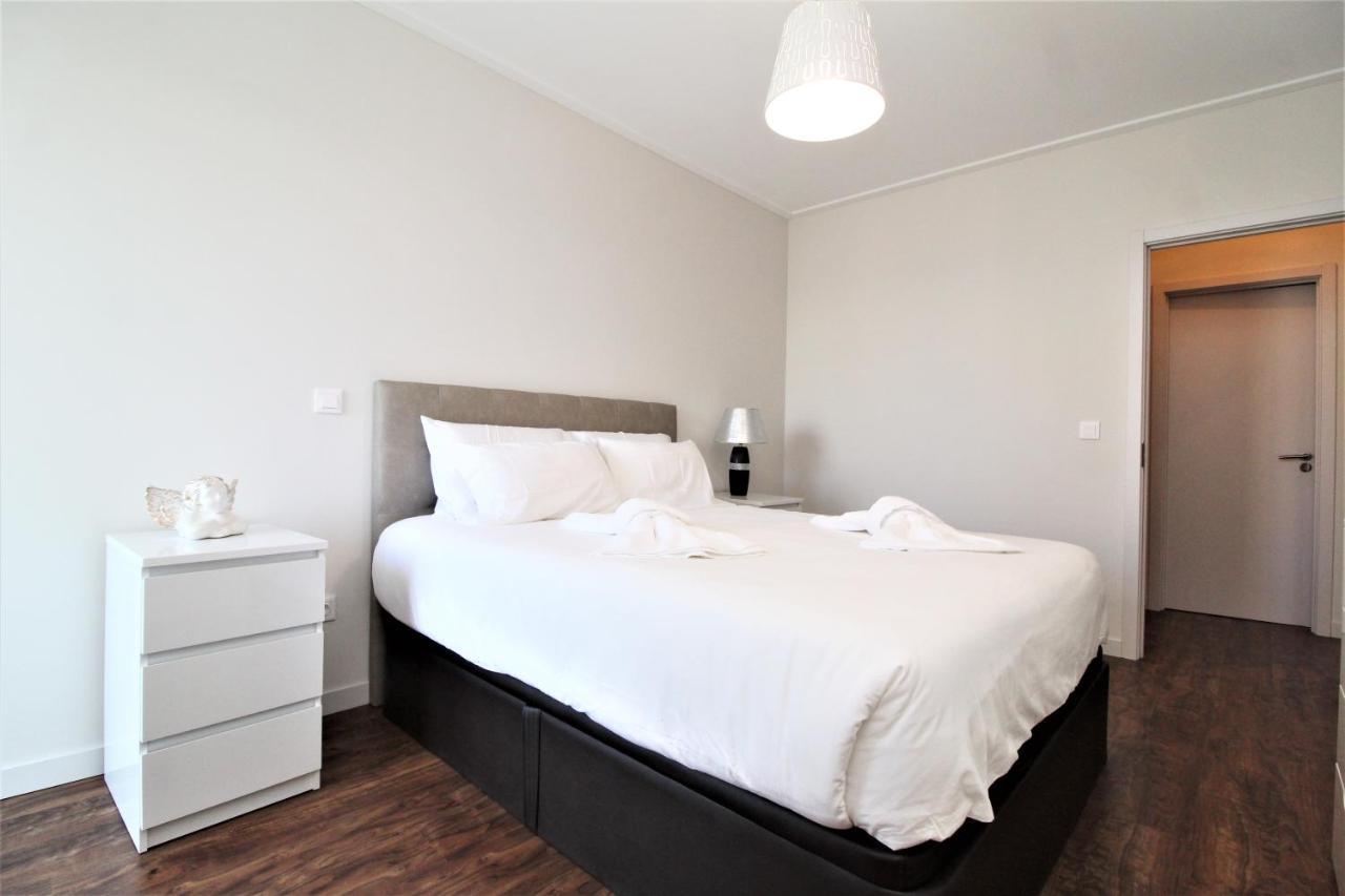 פונשל Madalenas Palace Apartment מראה חיצוני תמונה