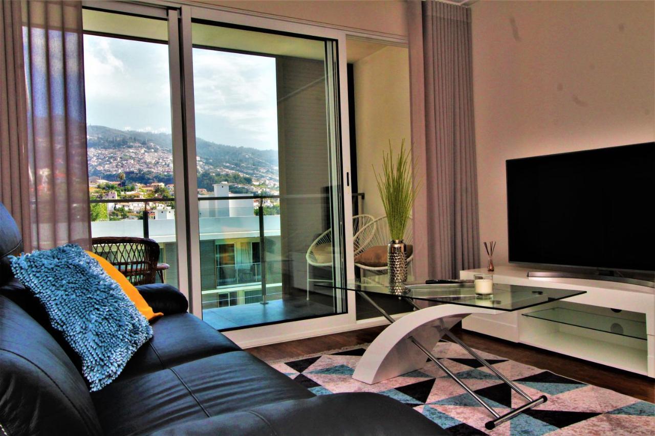 פונשל Madalenas Palace Apartment מראה חיצוני תמונה