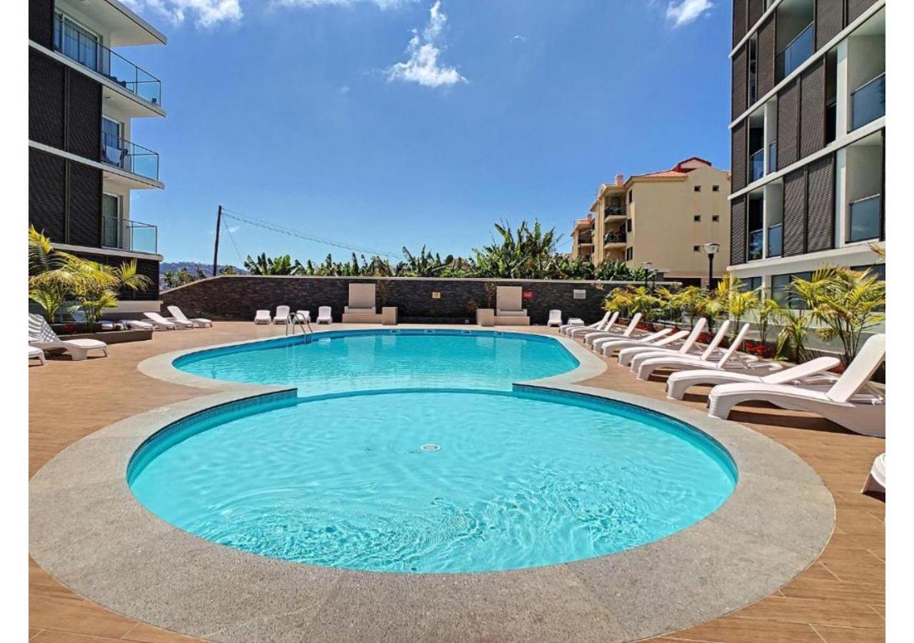 פונשל Madalenas Palace Apartment מראה חיצוני תמונה